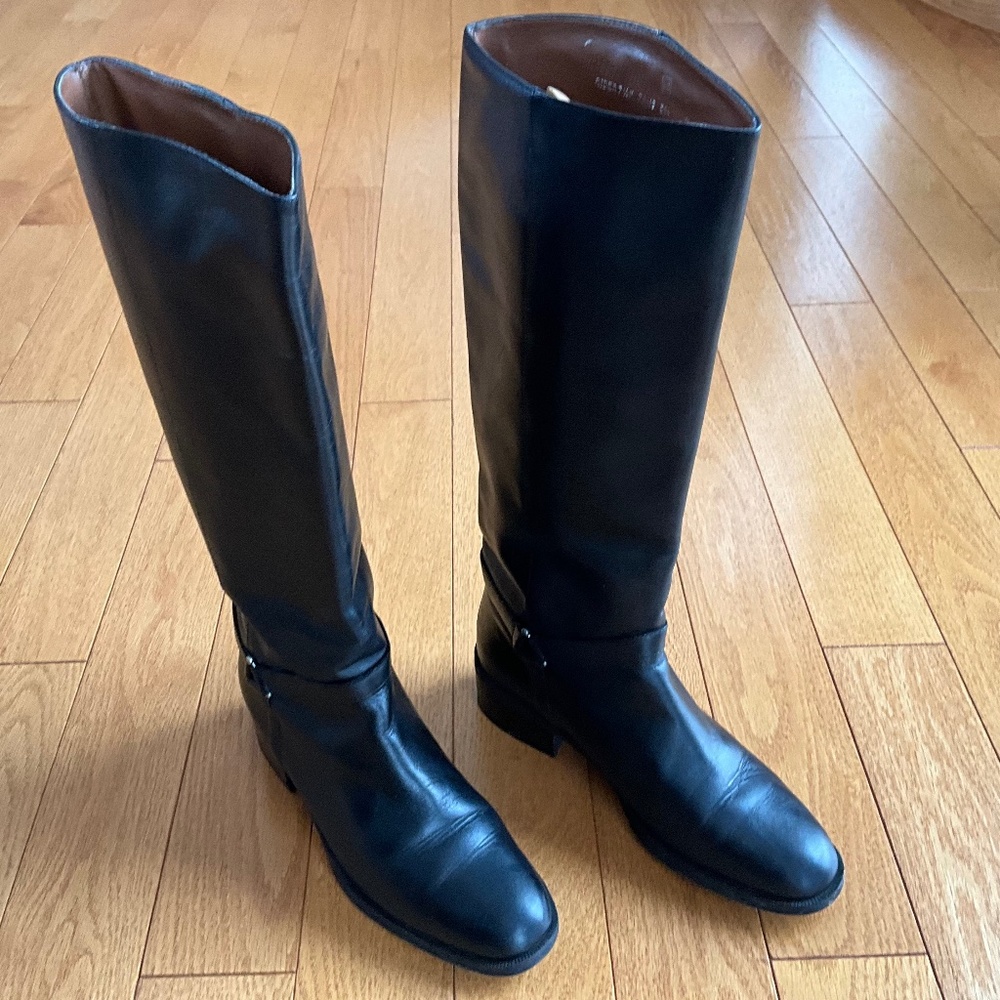 Rider Black Leather boots strap wraps around ankle. Size 7.5 Made in Bra…